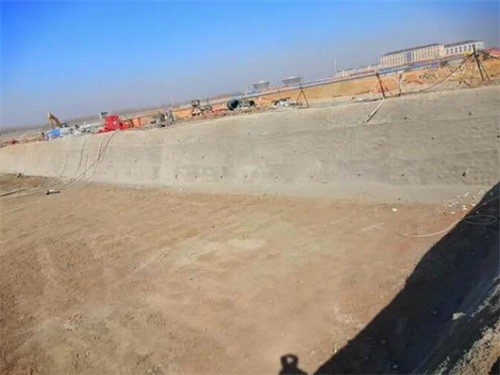 西藏高铁桩基础建设