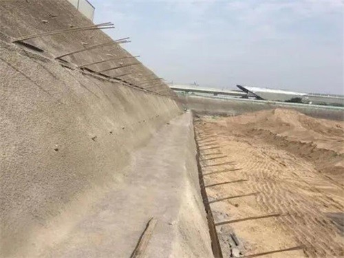 西藏河道边坡加固